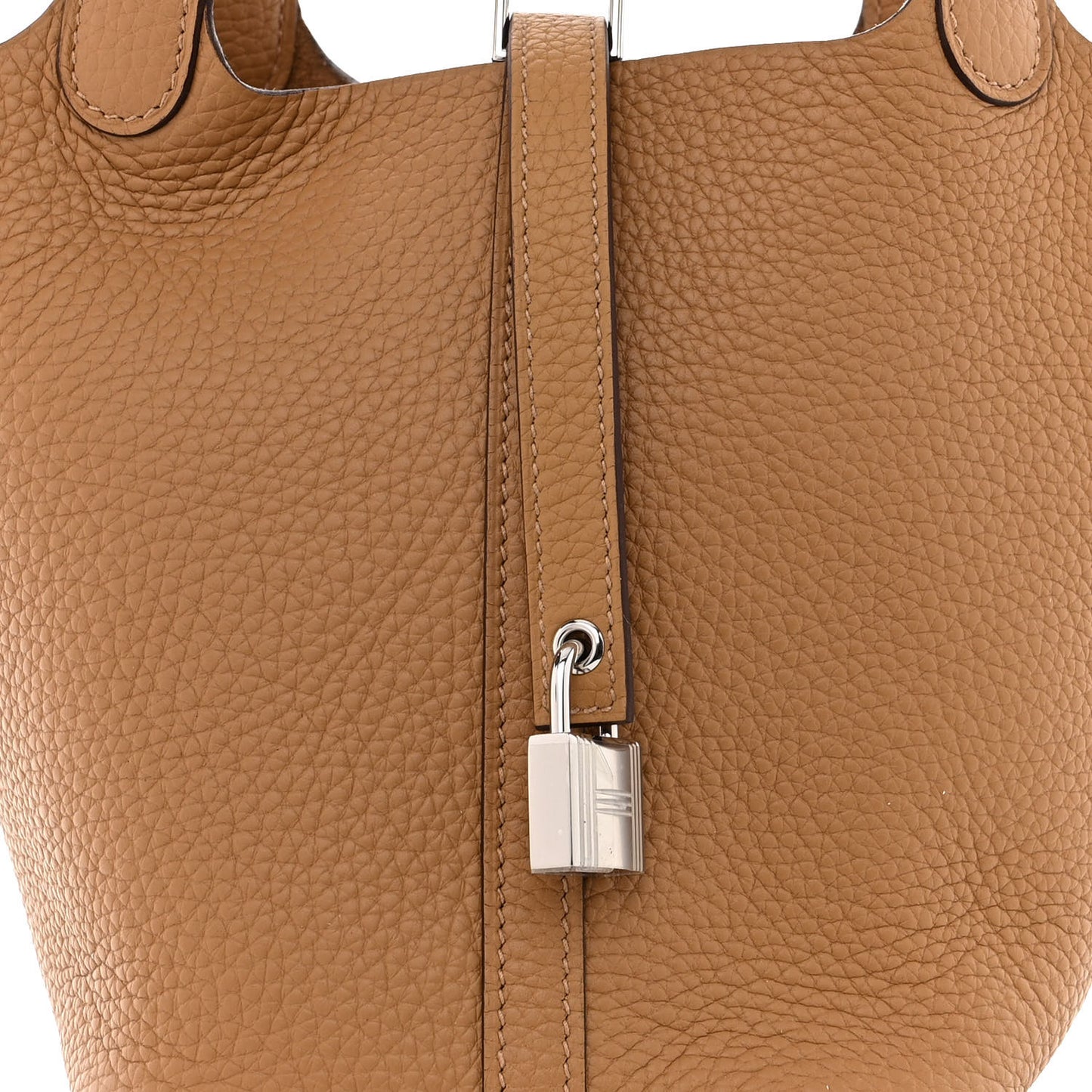Taurillon Clemence Picotin Lock 18 PM Biscuit