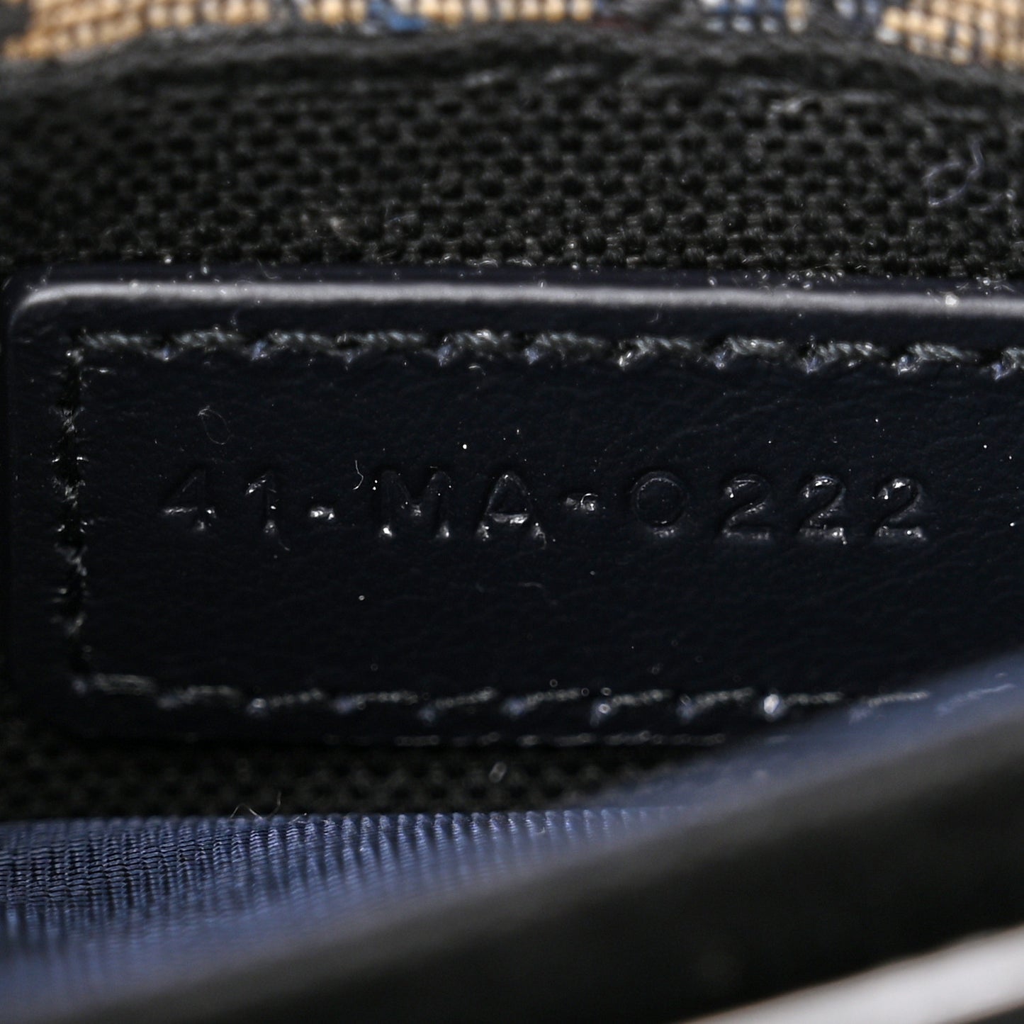 Oblique Nano 30 Montaigne Pouch Blue