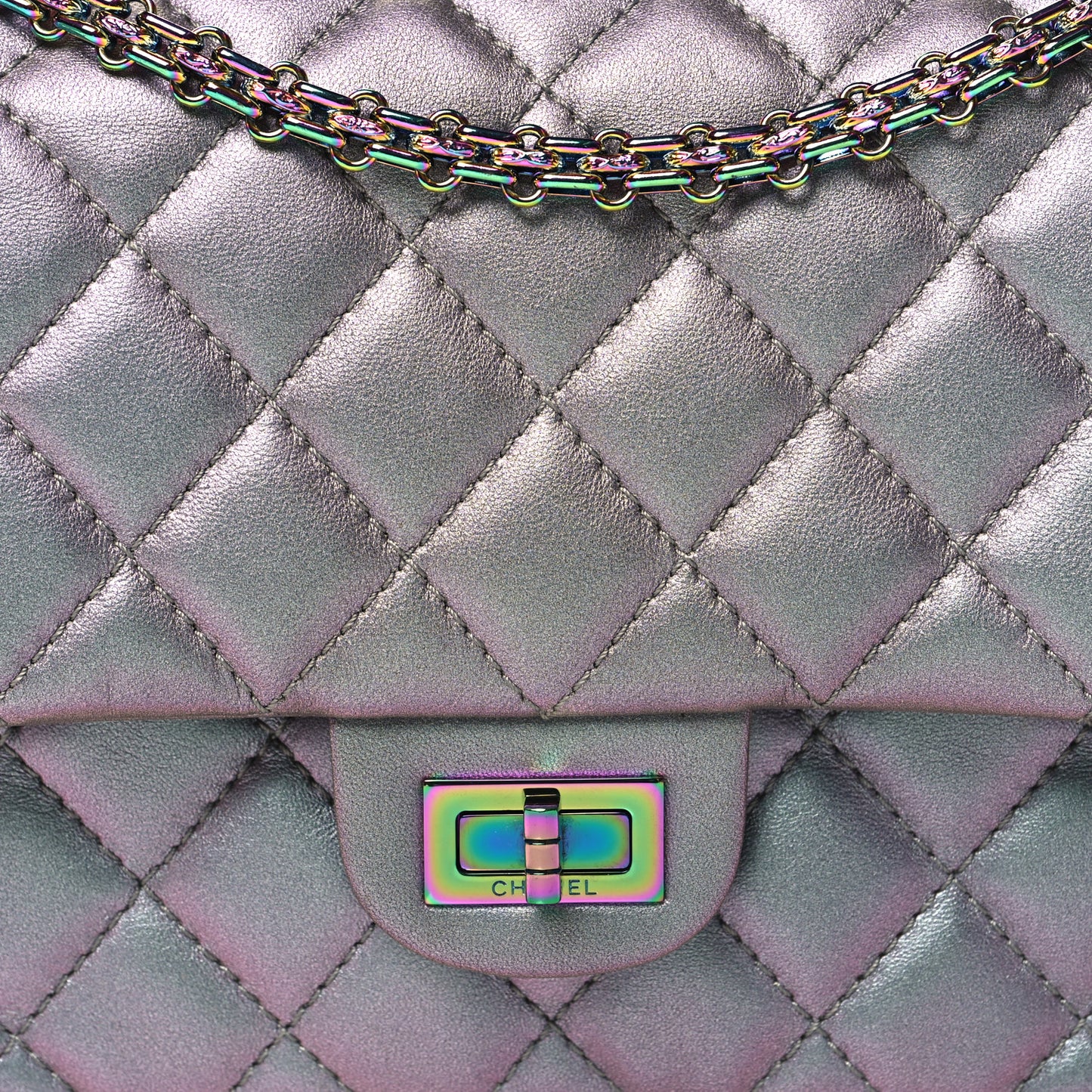 Iridescent Lambskin Quilted 2.55 Reissue 226 Flap Light Purple