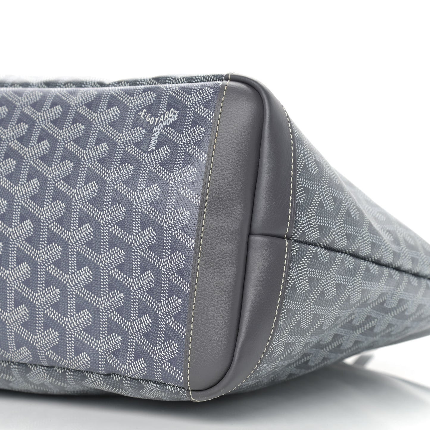 Goyardine Artois MM Grey