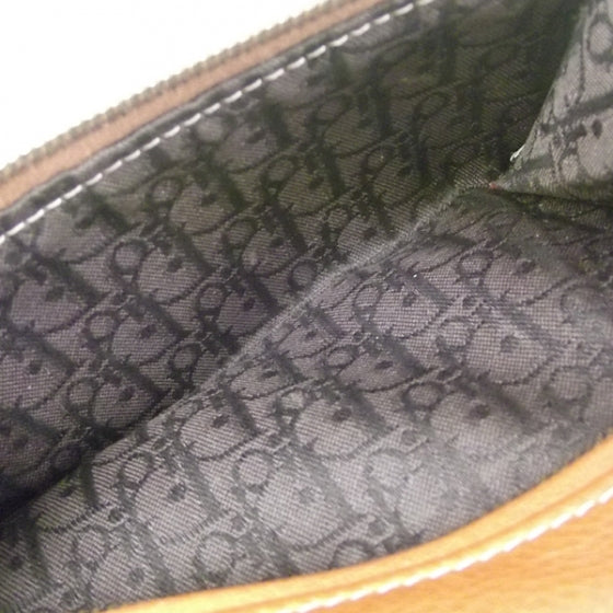 Leather Saddle Wallet