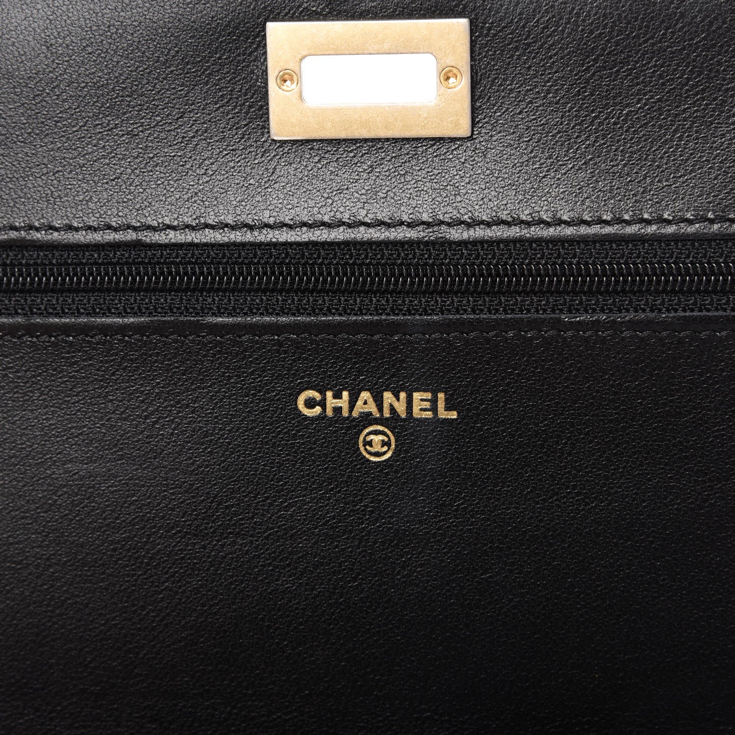 Chanel Lambskin Metallic Calfskin Crocodile Embossed 2.55 Reissue Wallet On Chain WOC Black Gold 8 of 11