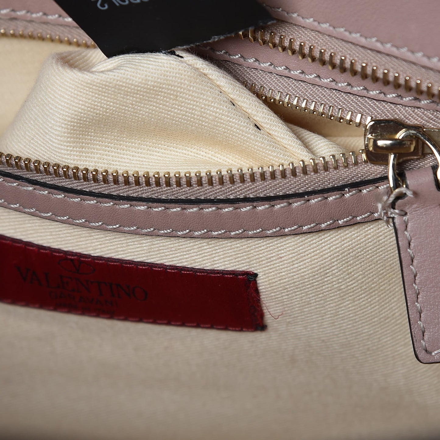Vitello Small Rockstud Double Handle Tote Poudre