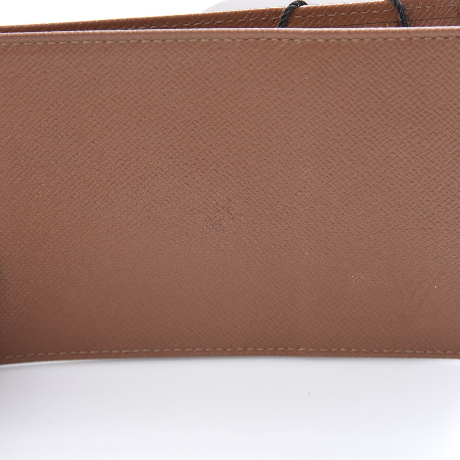 Louis Vuitton Taiga Porte Tresor Etui Papiers ID Holder Kenyan Fawn 10 of 10