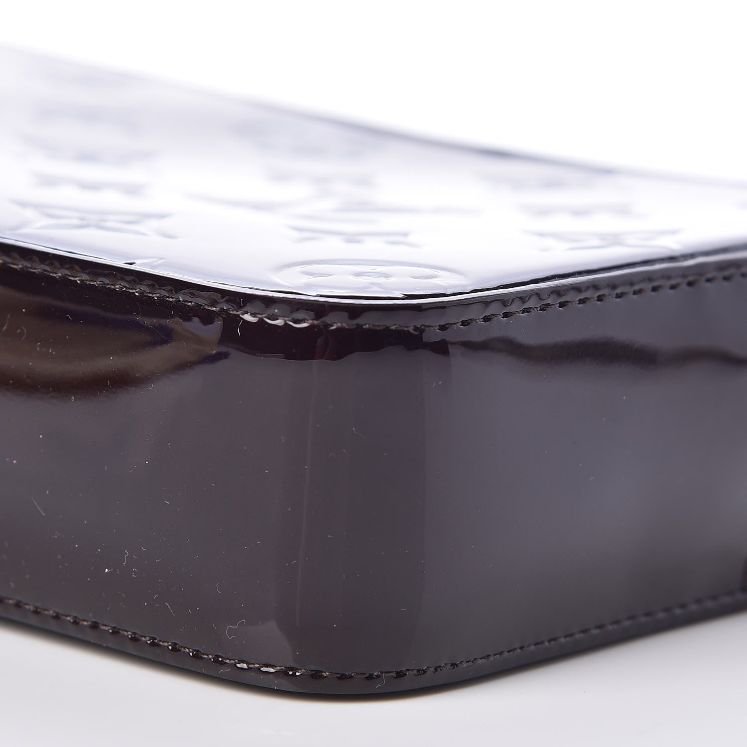 Louis Vuitton Vernis Camera Pouch Amarante 11 of 11