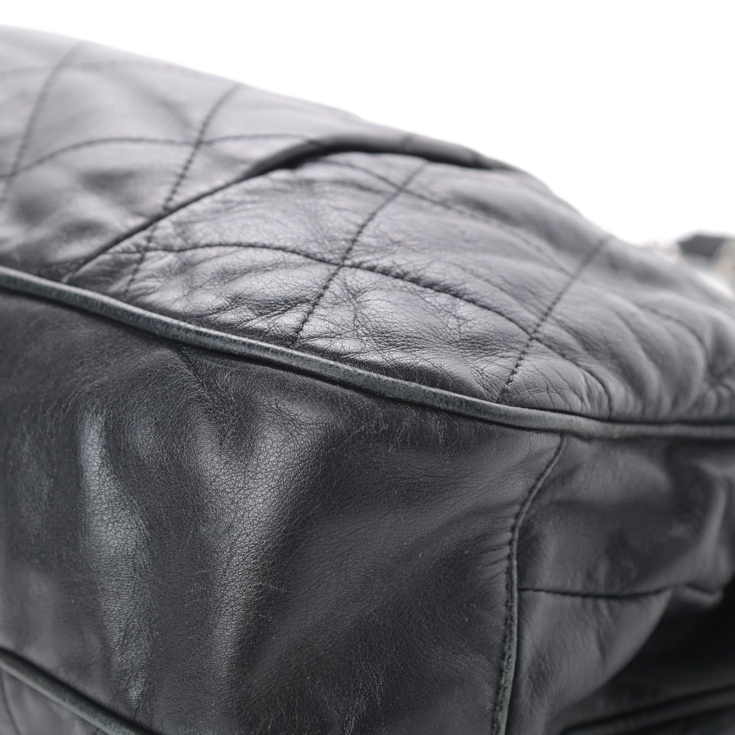 Calfskin Coco Pleats Flap Black