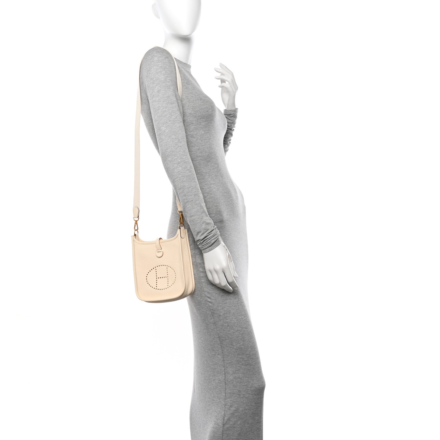 Hermes Taurillon Clemence Amazone Evelyne TPM Nata 2 of 11