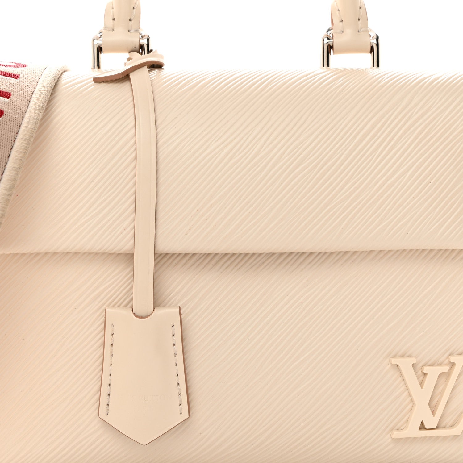 Louis Vuitton Epi Cluny Mini Quartz 8 of 10