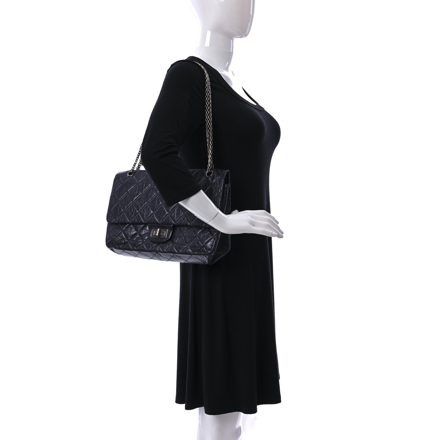 Chanel Aged Calfskin Quilted 2.55 Reissue 227 Flap Navy Blue 2 of 9