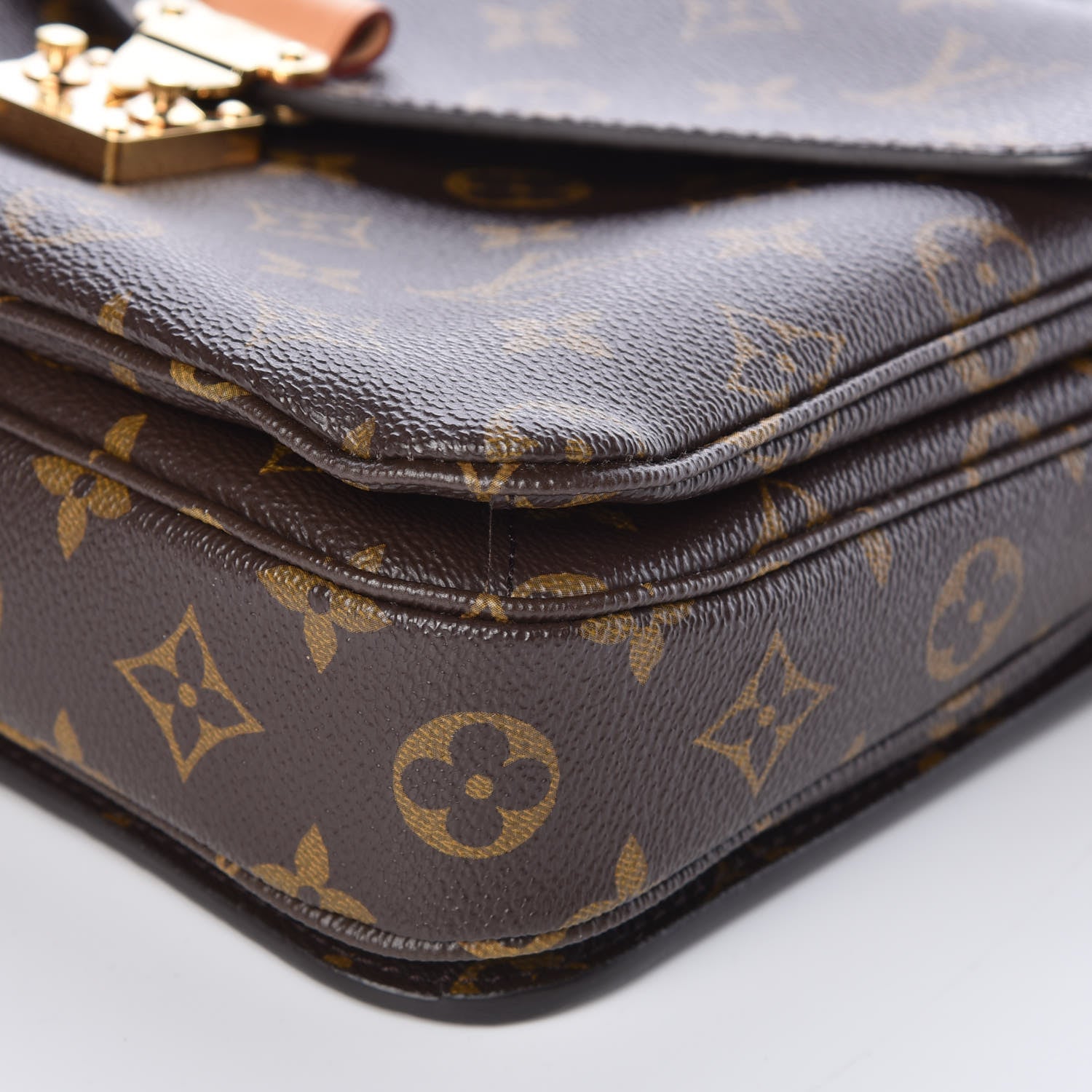 Louis Vuitton Monogram Pochette Metis 8 of 9