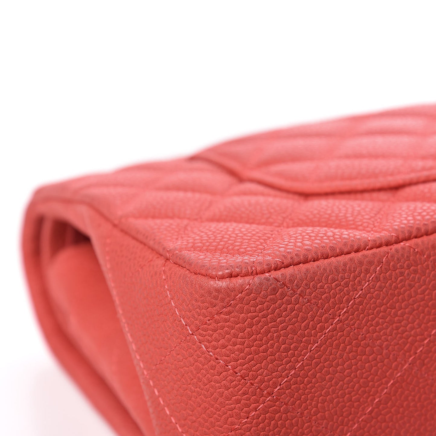 Iridescent Caviar Quilted Medium Double Flap Dark Pink