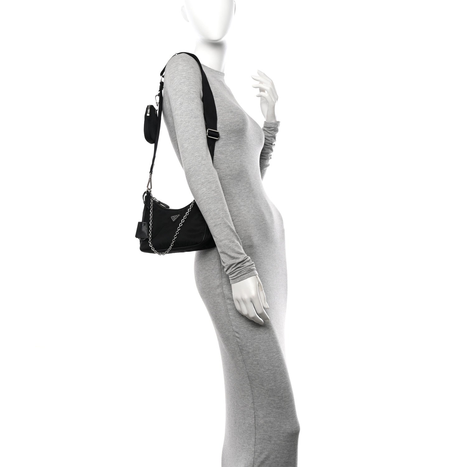 Prada Nylon Re-Edition 2005 Shoulder Bag Black 2 of 14