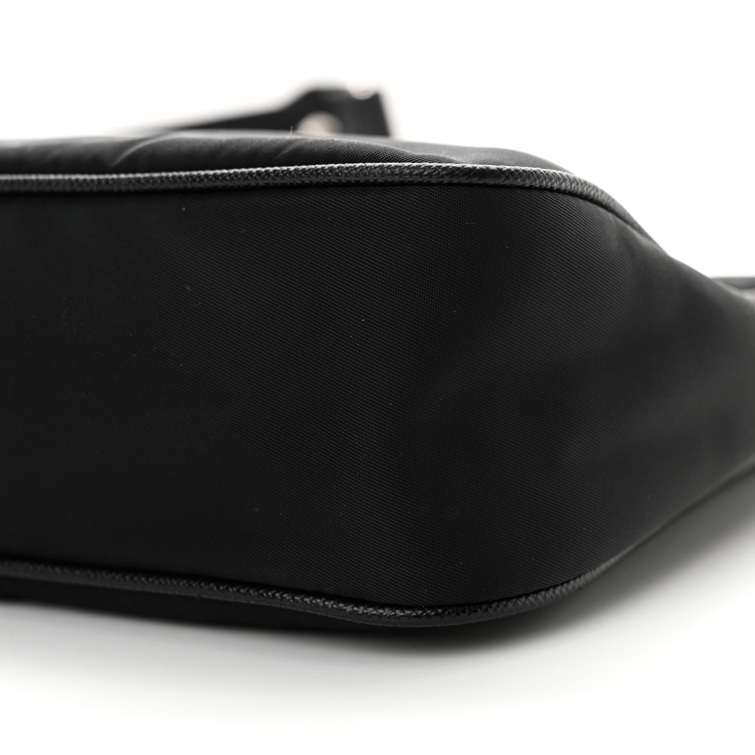 Prada Nylon Re-Edition 2005 Shoulder Bag Black 10 of 11