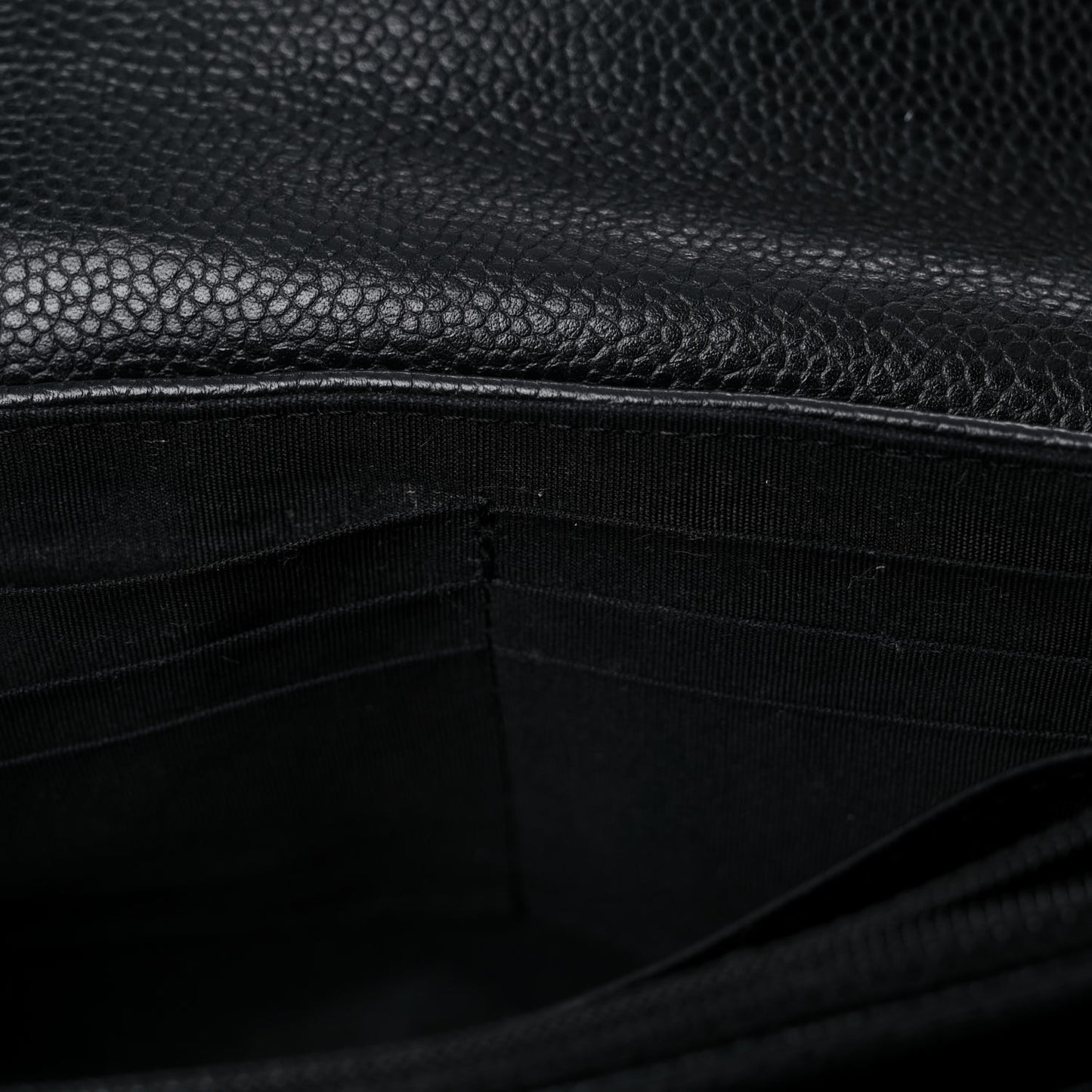 Caviar Half Moon Wallet On Chain WOC Black