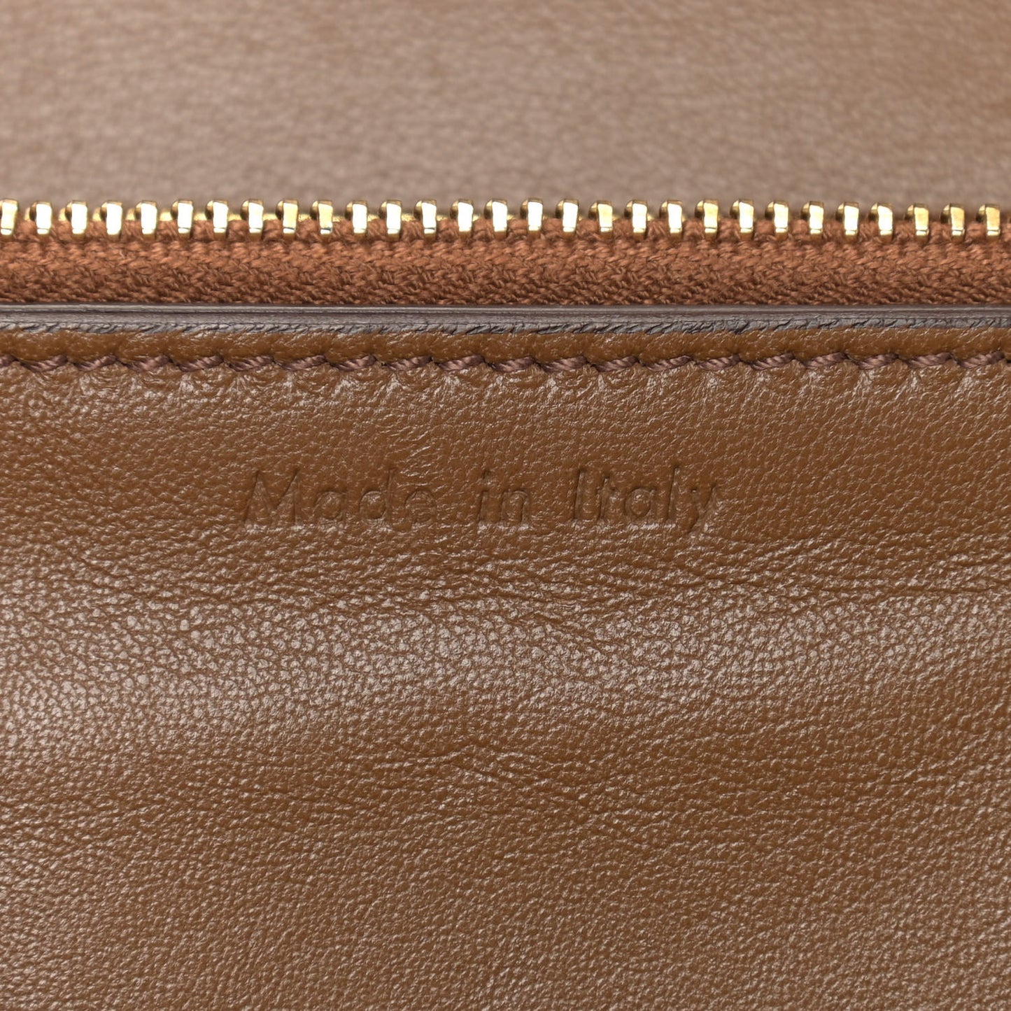 Box Calfskin Medium Classic Box Flap Bag Camel