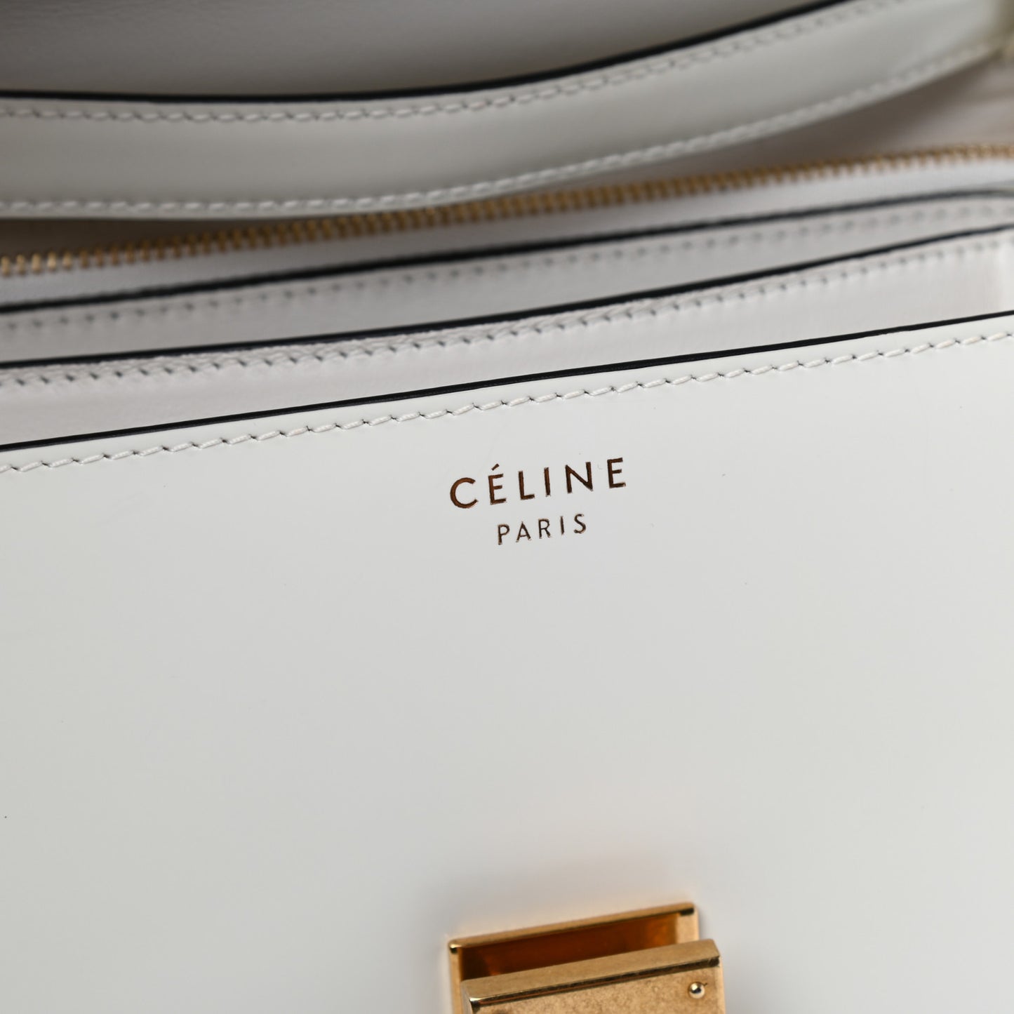 Spazzolato Calfskin Medium Classic Box Flap Bag White