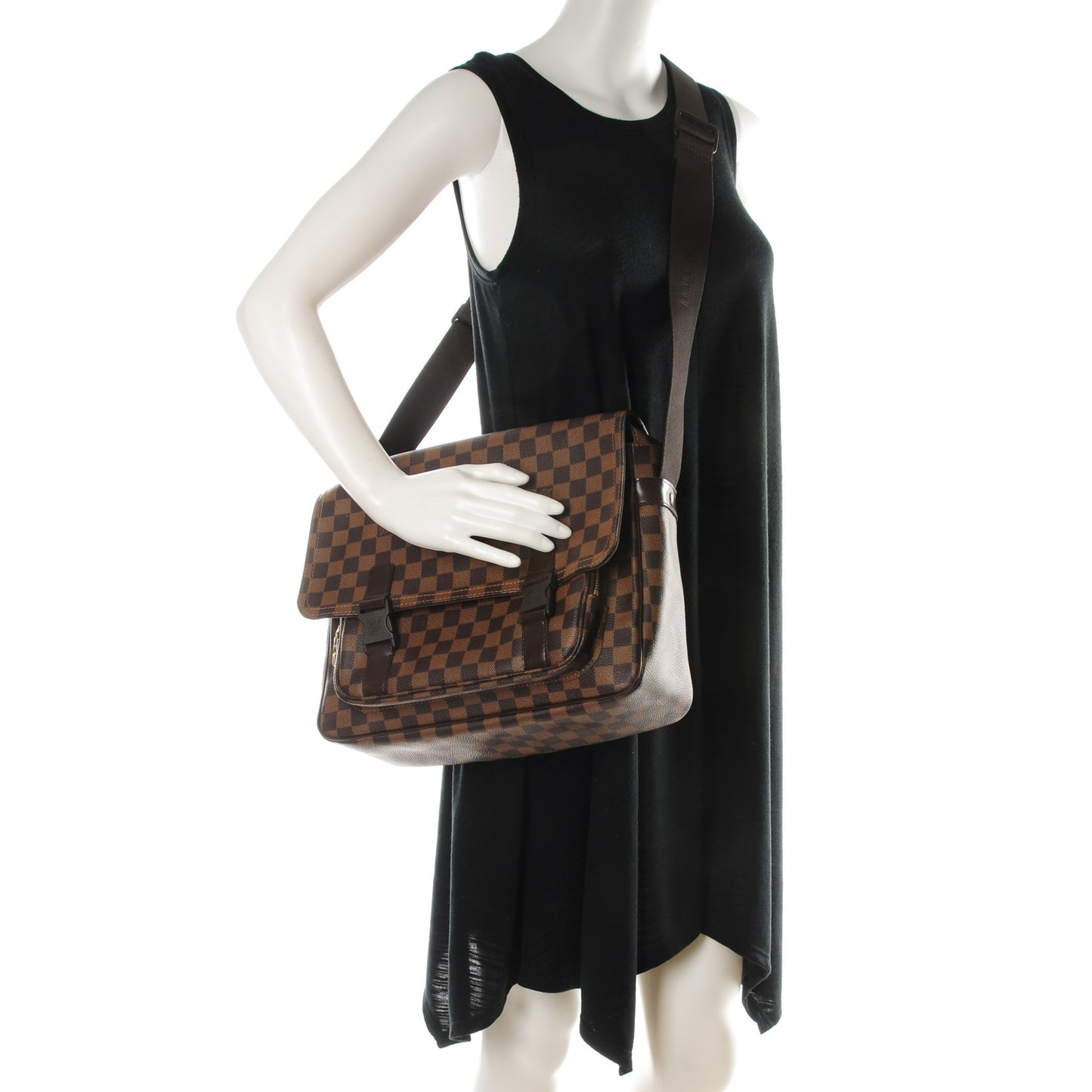 Damier Ebene Melville Messenger Bag