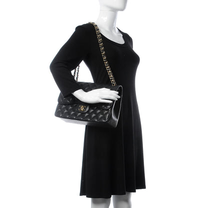 Chanel Caviar Quilted Jumbo Double Flap Black 3 of 10