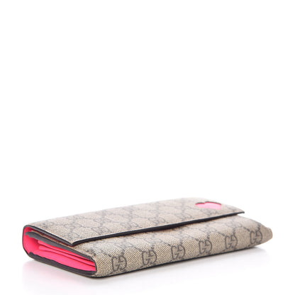 Gucci GG Supreme Monogram Continental Heart Wallet Fluorescent Fuchsia 4 of 12