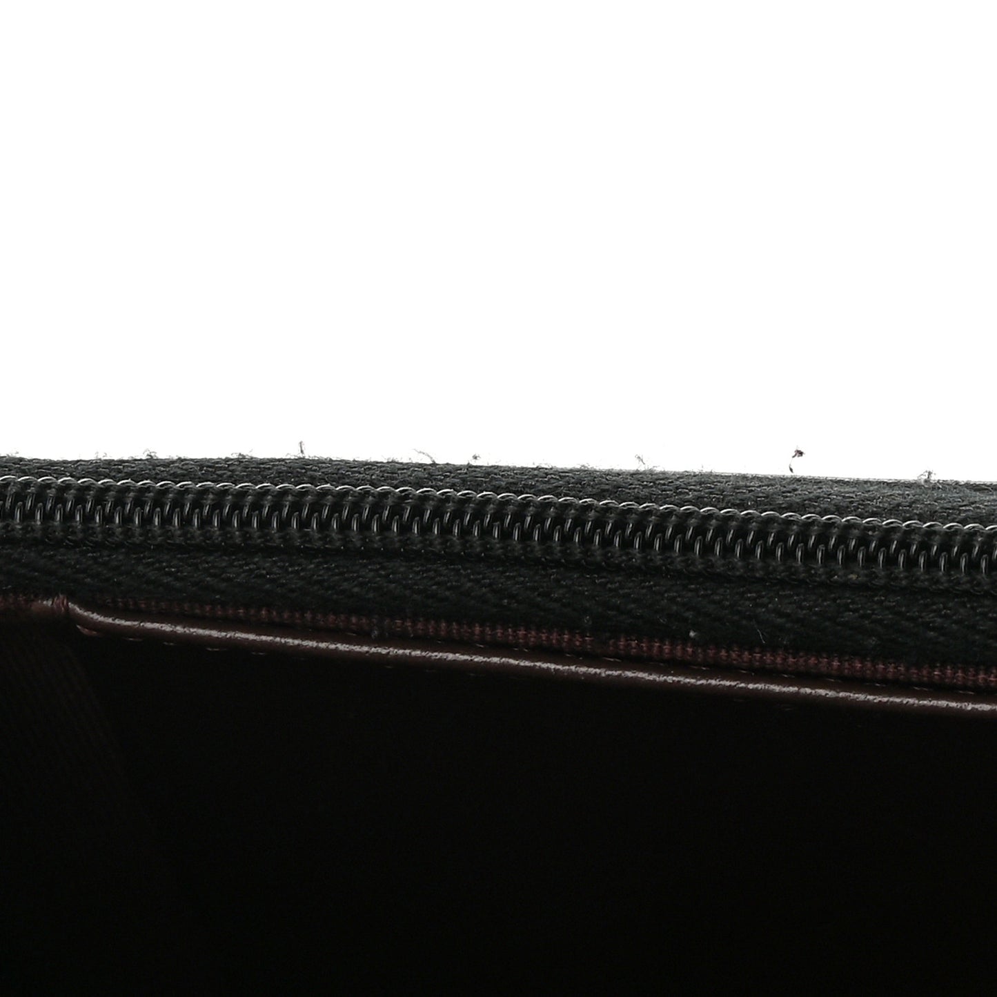 Lambskin Quilted Wallet On Chain WOC Black