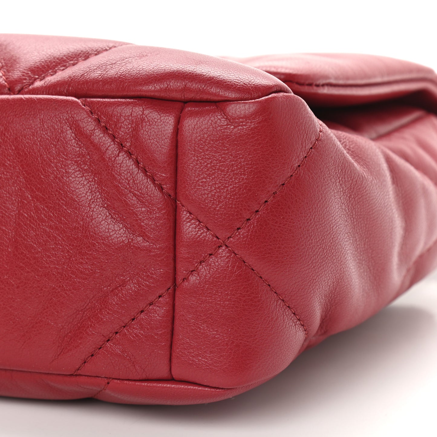Goatskin Quilted Medium Chanel 19 Flap Red