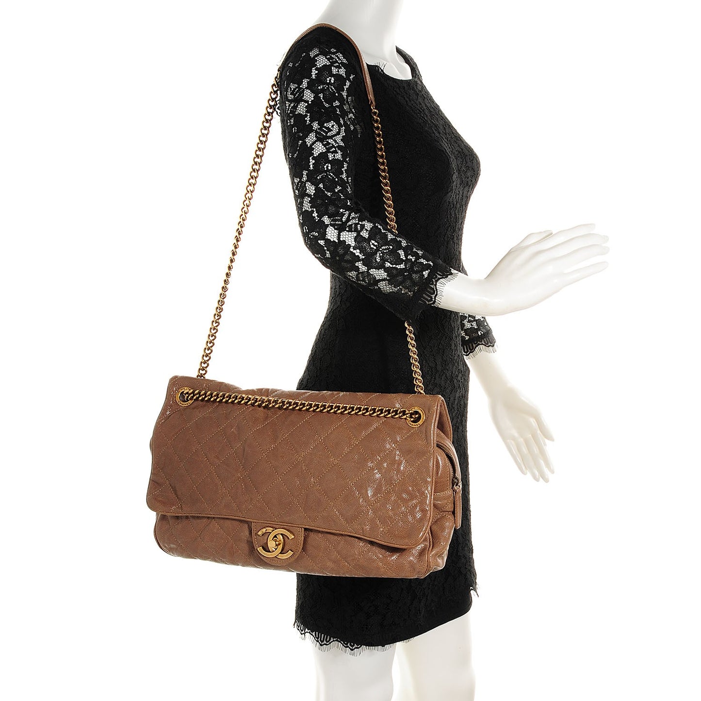 Crumpled Grained Calfskin Maxi Shiva Flap Beige