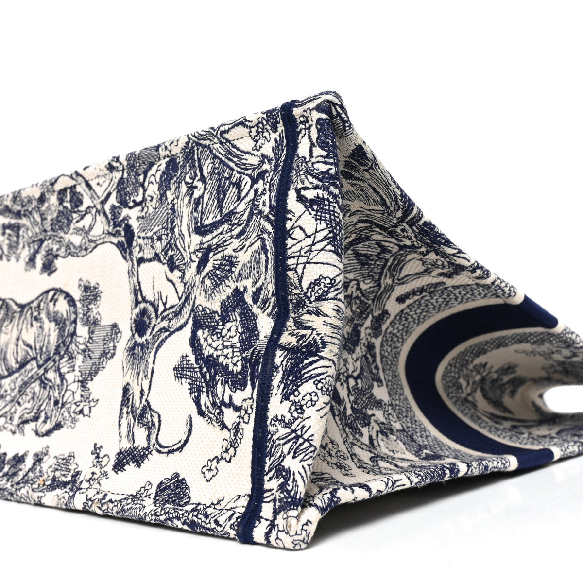 Christian Dior Canvas Embroidered Large Dioriviera Toile De Jouy Book Tote Blue 9 of 9