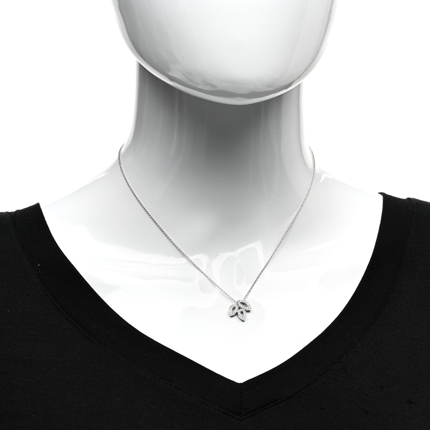 Harry Winston Platinum Diamond Small Lily Cluster Pendant Necklace 2 of 5