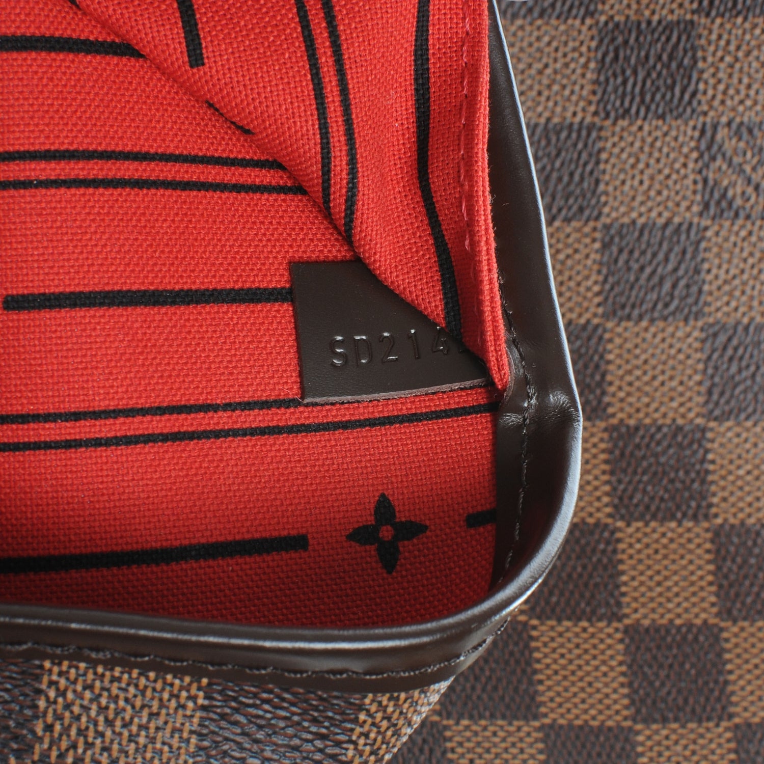Louis Vuitton Damier Ebene Neverfull GM 7 of 7