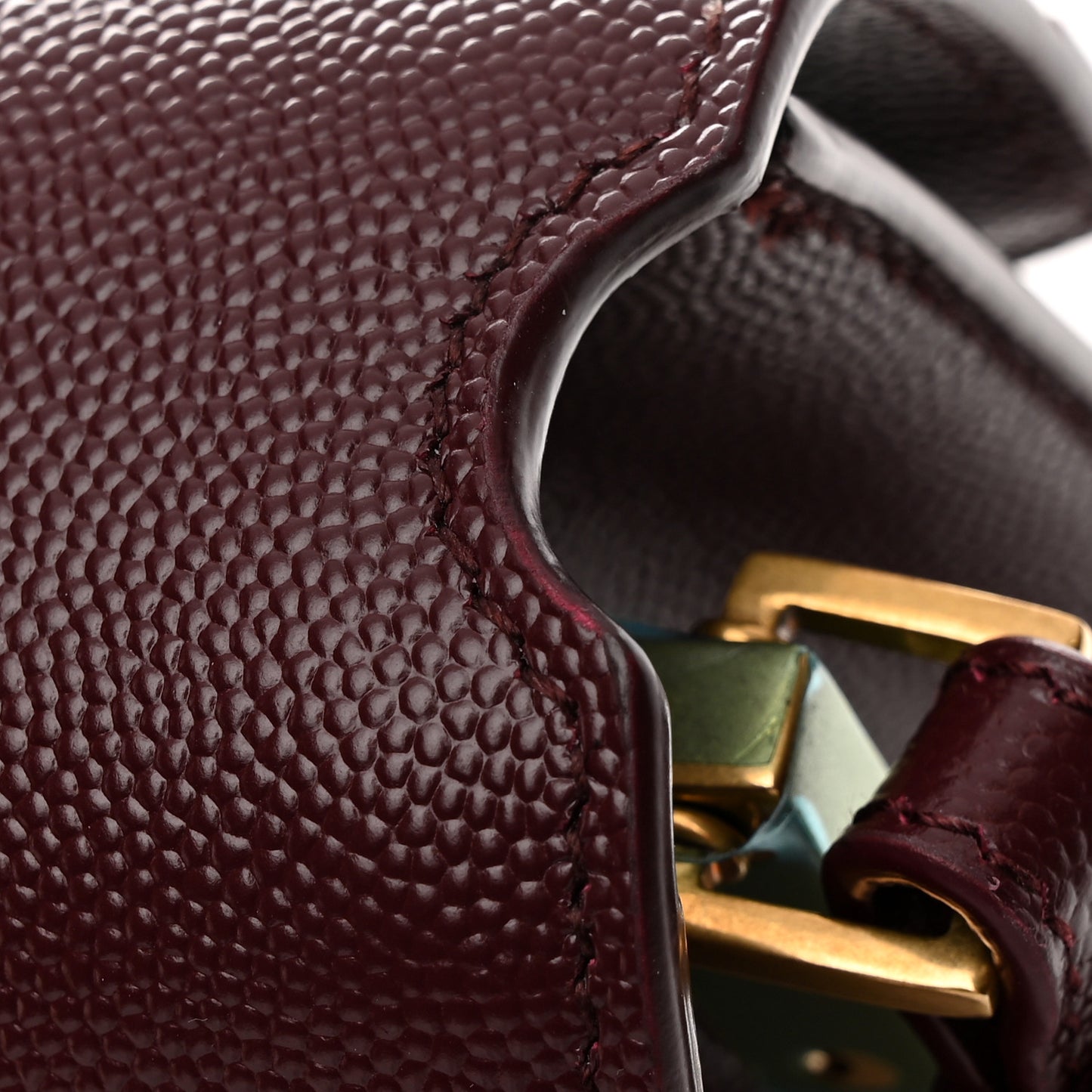 Grain de Poudre Medium Classic Monogram Cassandra Top Handle Rouge Legion