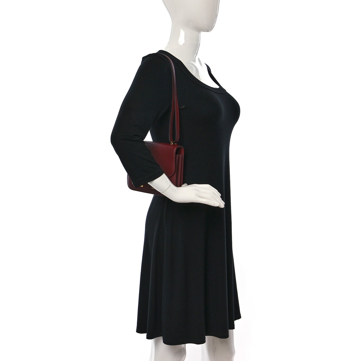 Hermes Veau Monsieur Constance 18 Rouge H 2 of 14