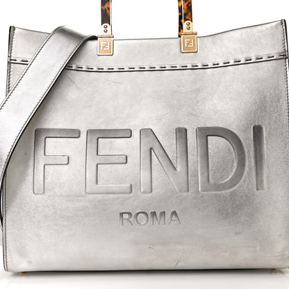 Fendi Vitello Catalan Mirror Plexiglass Logo Embossed Medium Fendi Sunshine Shopper Tote Argento 9 of 13