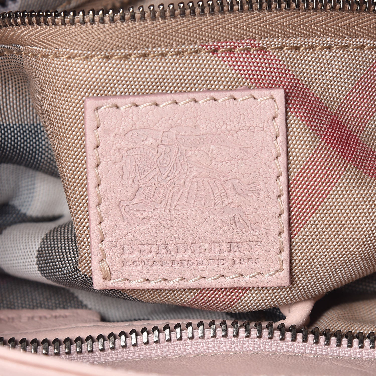 Burberry Calfskin Turner Dusty Blossom 6 of 12