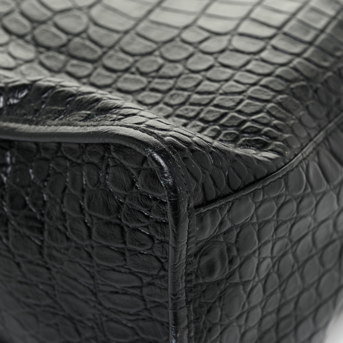 Calfskin Crocodile Embossed Classic Hardware City Black