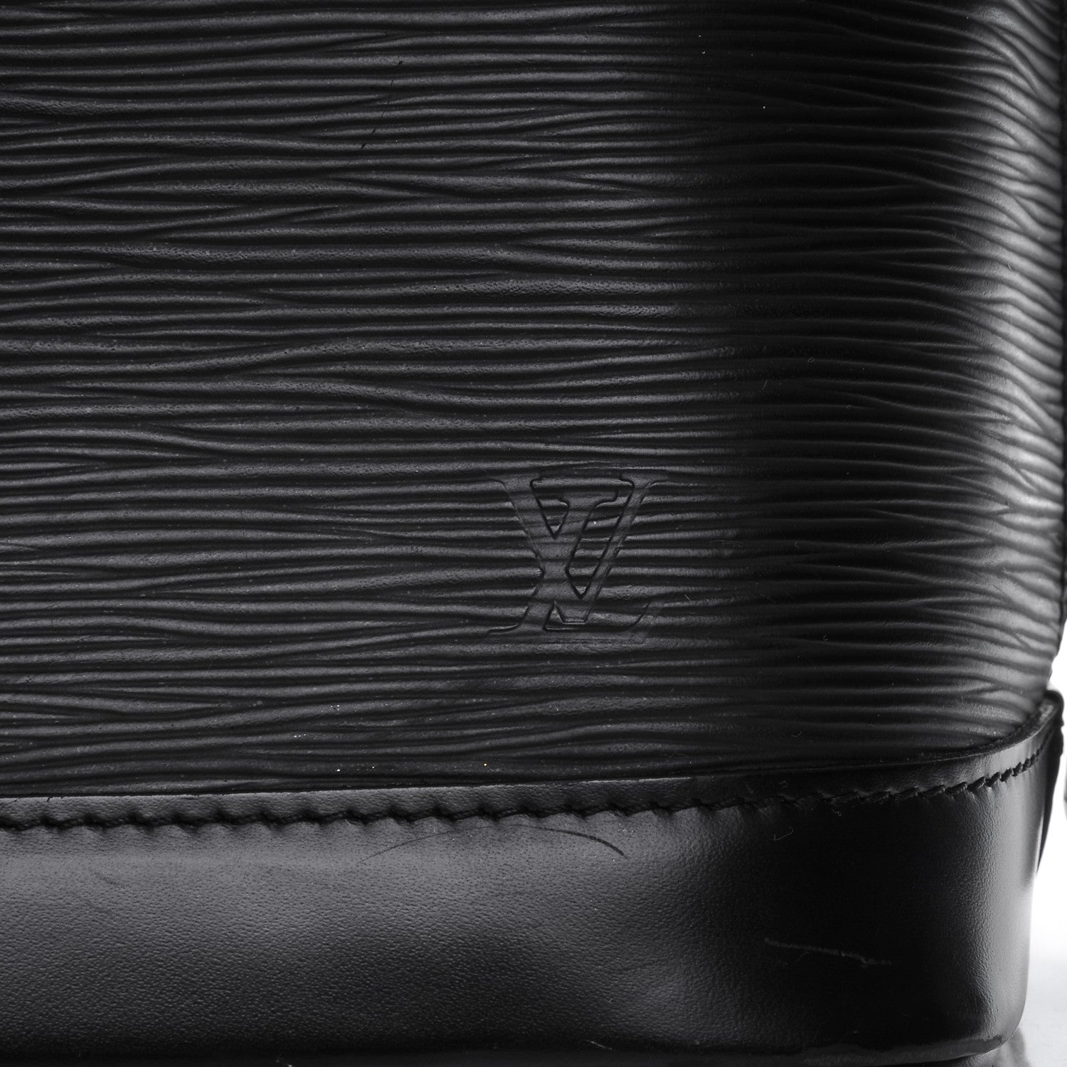 Louis Vuitton Epi Alma PM Black 7 of 10