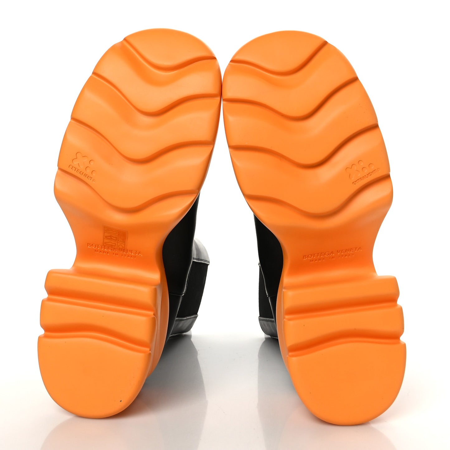 Calfskin The Flash Chelsea Boots 41 Black Tangerine