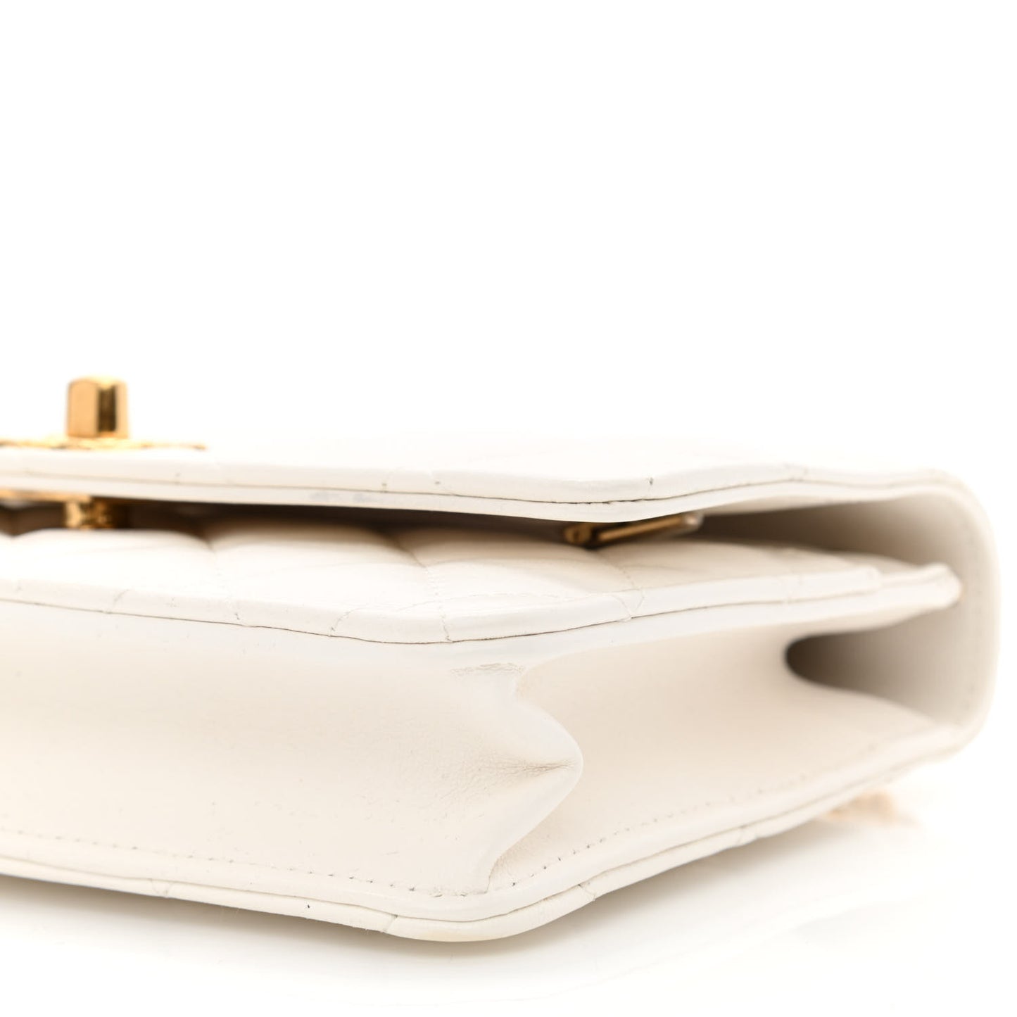 Lambskin Quilted CC Wallet On Chain WOC White