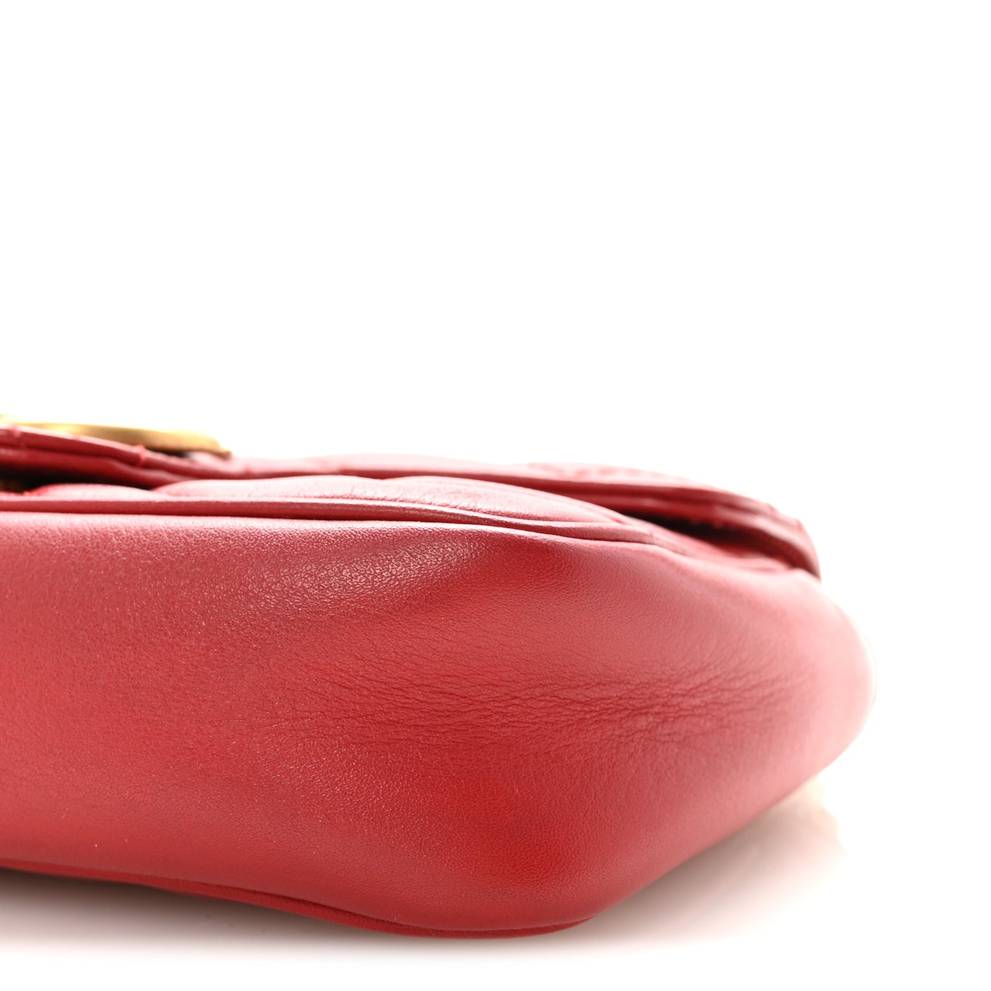 Calfskin Matelasse Super Mini GG Marmont Shoulder Bag Hibiscus Red