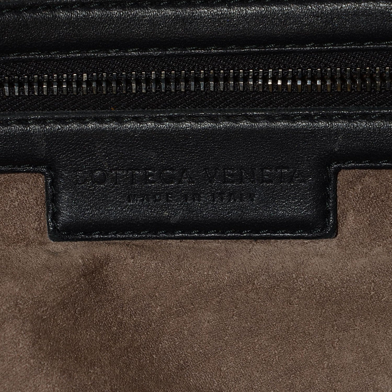 Bottega Veneta Nappa Intrecciato Medium Veneta Hobo Black 8 of 10