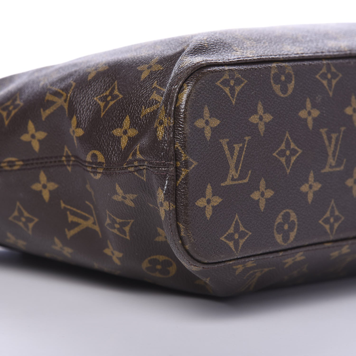 Louis Vuitton Monogram Luco 11 of 13