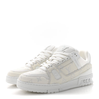 Louis Vuitton Calfskin Monogram Mens LV Trainer Sneakers 7 White 4 of 10