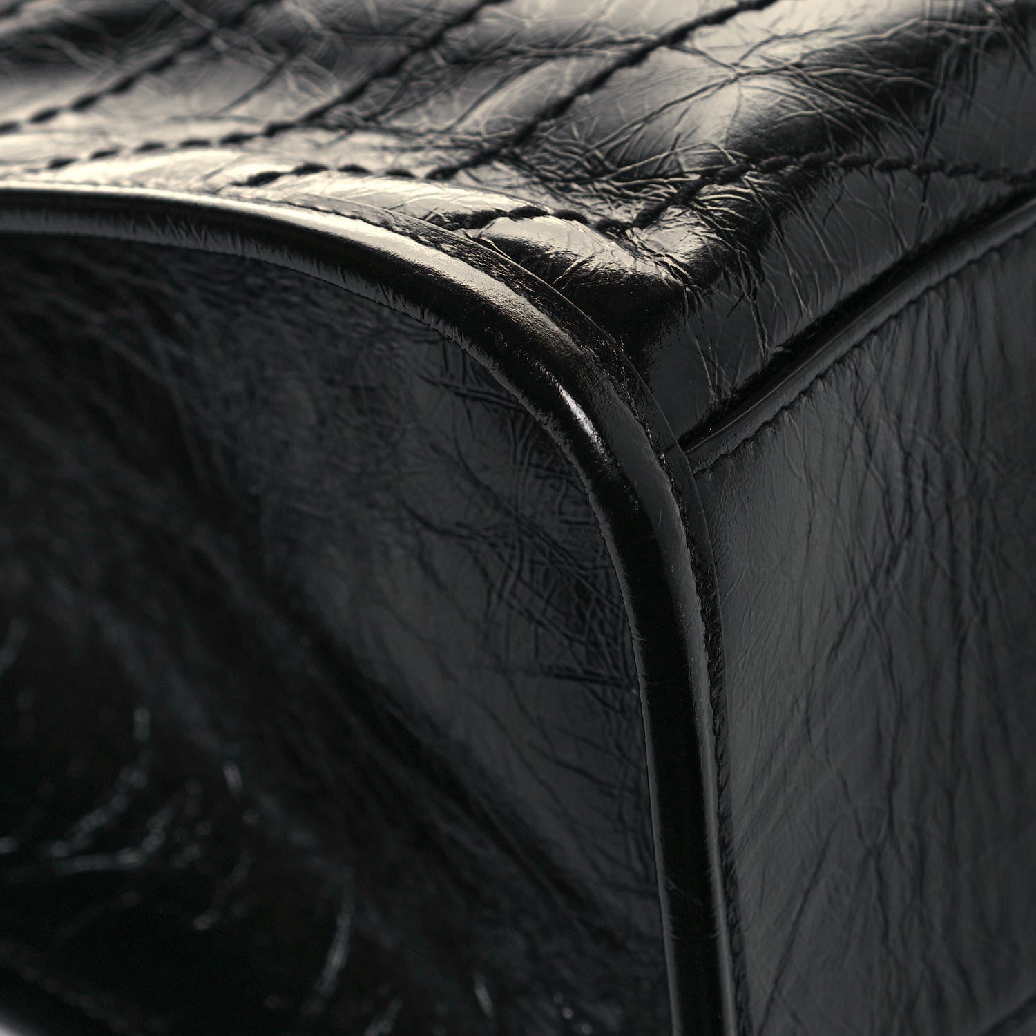 Saint Laurent Crinkled Calfskin Matelasse Monogram Niki Shoulder Bag Black 11 of 12