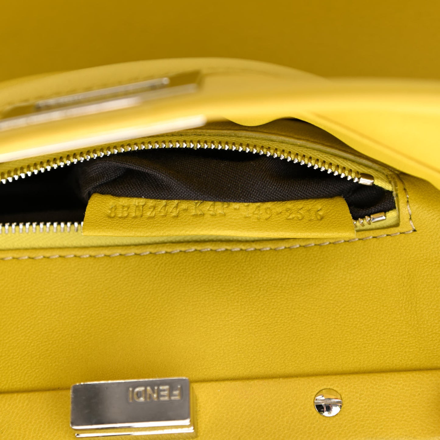 Nappa Mini Peekaboo Iconic Satchel Lime
