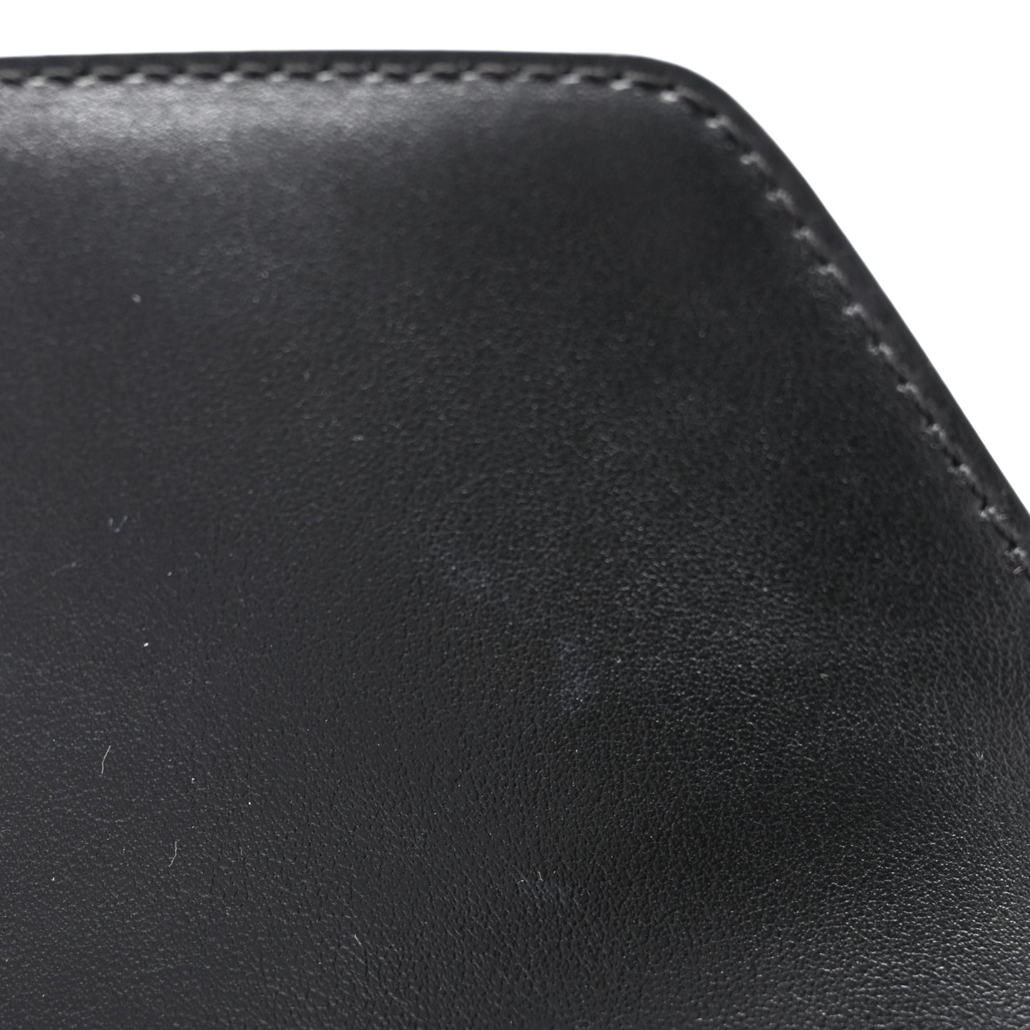 Smooth Calfskin LV Pont 9 Black