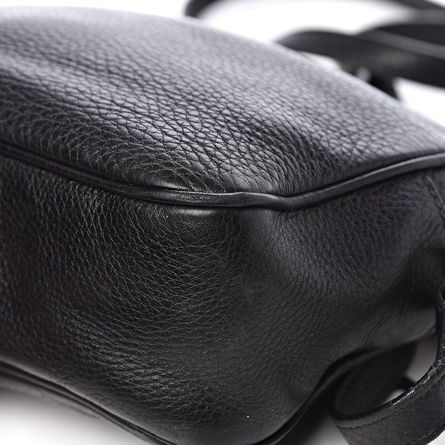 Gucci Pebbled Calfskin Small Soho Disco Bag Black 8 of 18