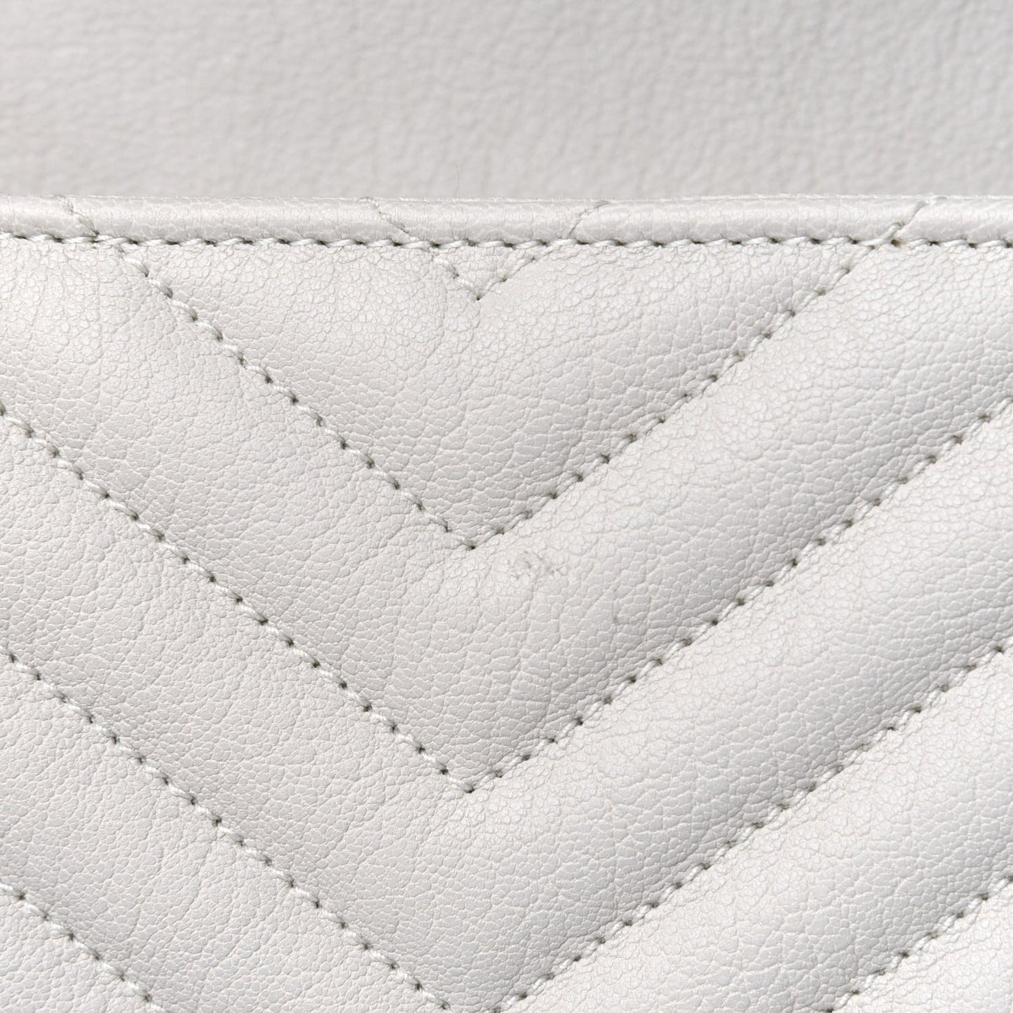 Sheepskin Matelasse Chevron Monogram Medium College Bag Crema Soft