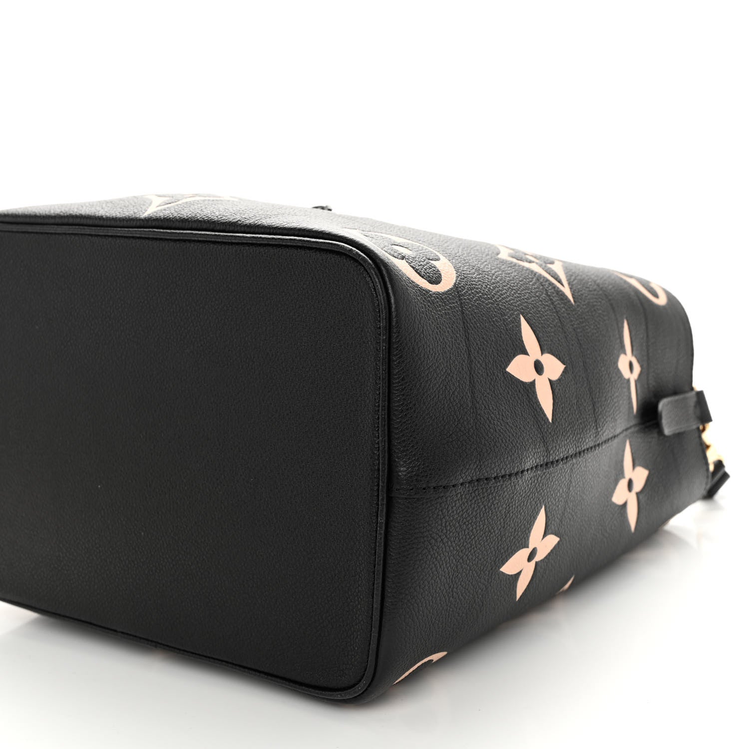 Louis Vuitton Empreinte Monogram Giant Neonoe MM Black Beige 10 of 12