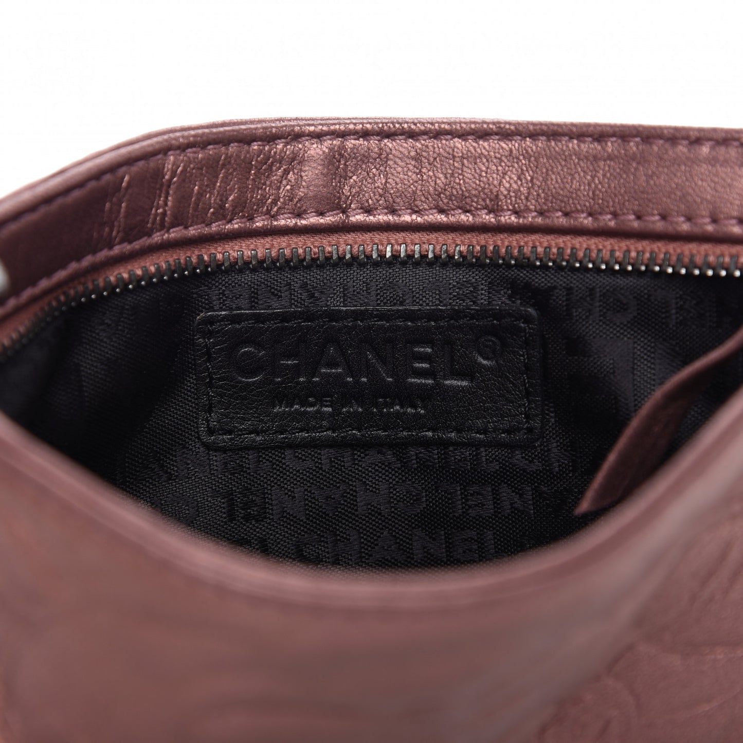 Metallic Lambskin Camellia Chain Pouch Pink