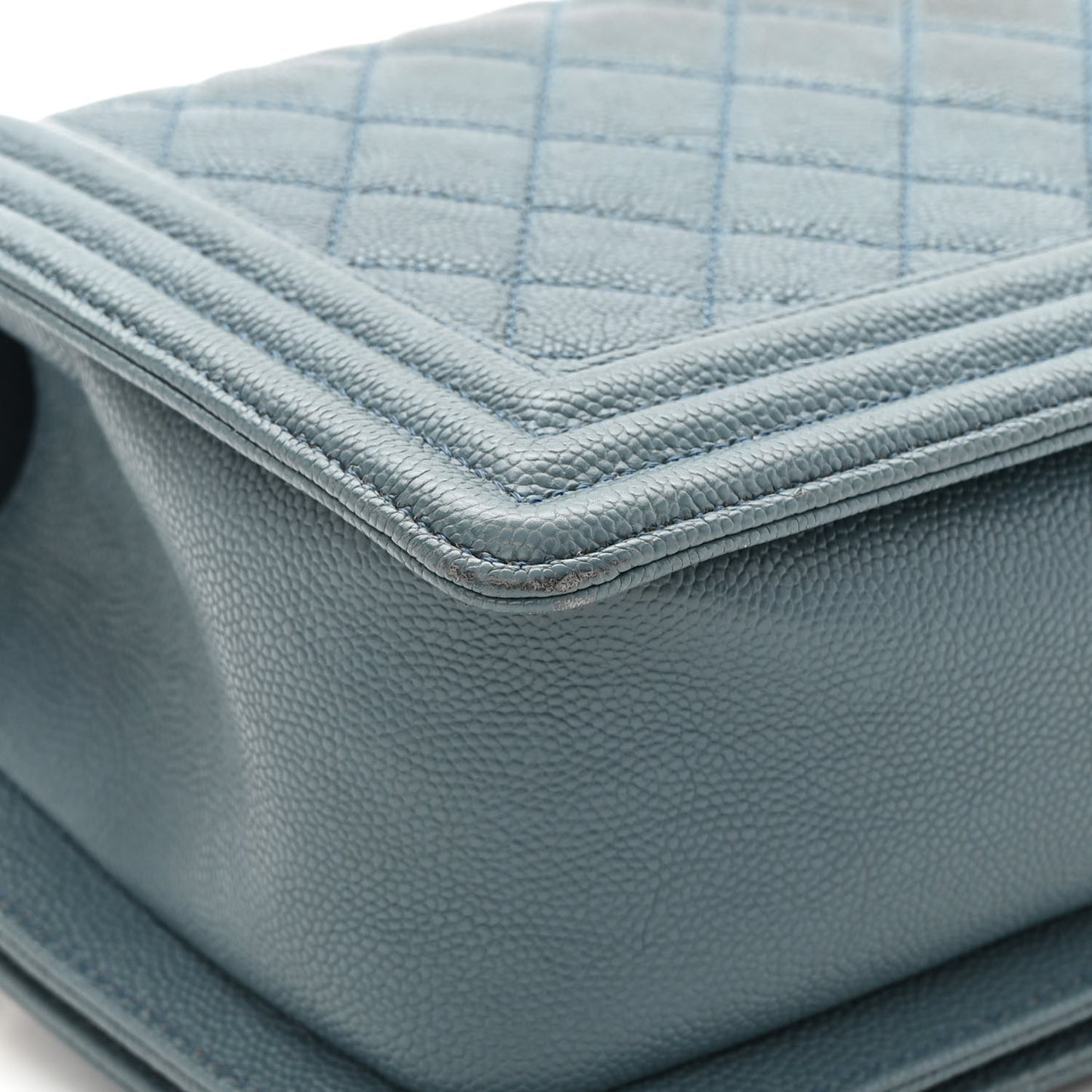 Caviar Quilted Medium Boy Flap Blue