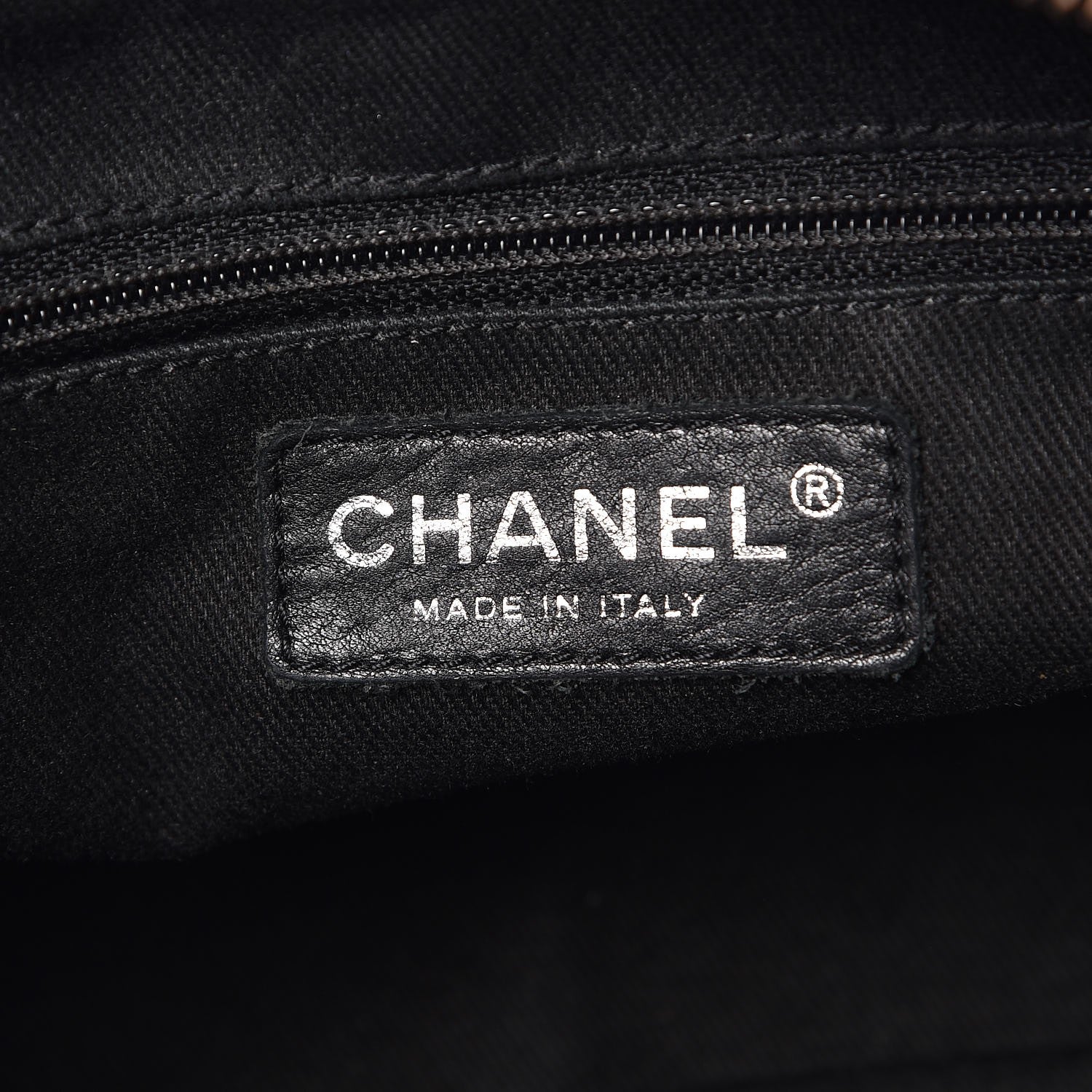 Chanel Calfskin Small Diamond Stitch Tote Black 6 of 10